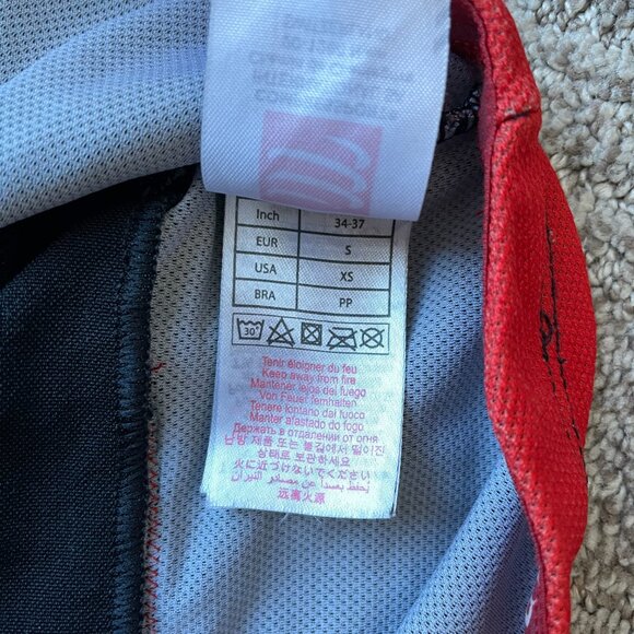 Men's Small Compressport Quarter Zip Cycling Jersey with Pockets Black Red - Picture 2 of 4